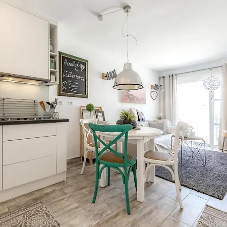 Sea View Windsor Park - * 阿德耶